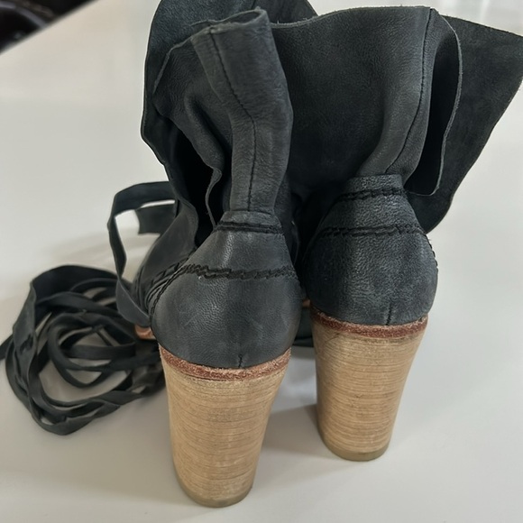 Free People Seven Wonders Wrap Tie Fringe Boho Ankle Heel Bootie size 37/7 - Picture 3 of 16